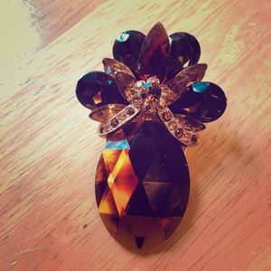 Pineapple Brooch